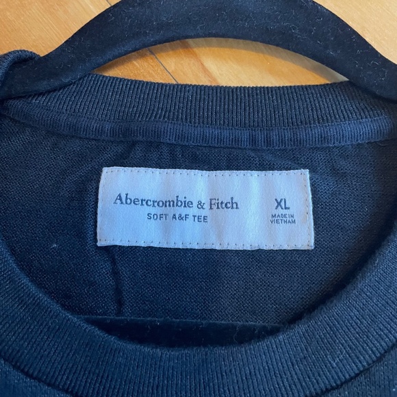 Abercrombie & Fitch Soft A&F Long Sleeve Tee Sweater Classic Wardrobe Staple - Picture 3 of 8